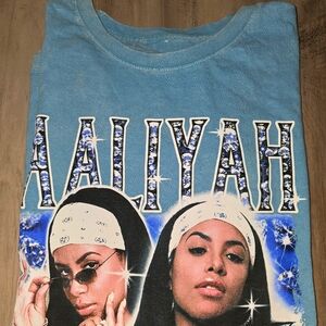 🎶🌸Aaliyah Vintage oversized Box Tee